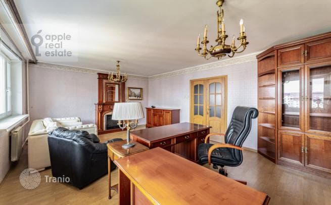4-Bedroom Apartment with Study in Ramenki, Moscow