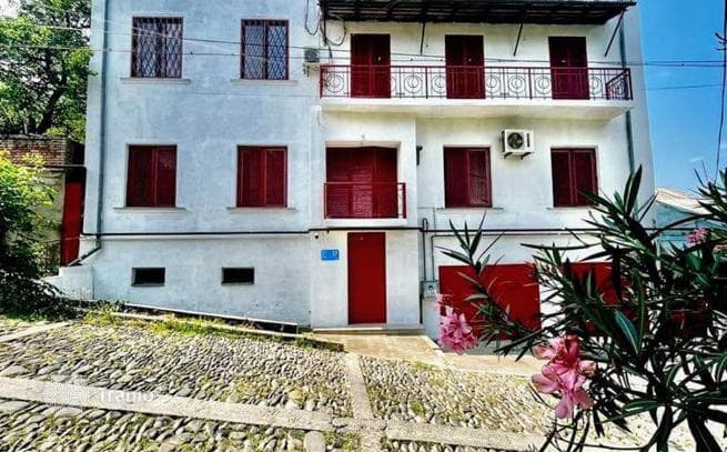 10-Bedroom House in Tbilisi, photo 2