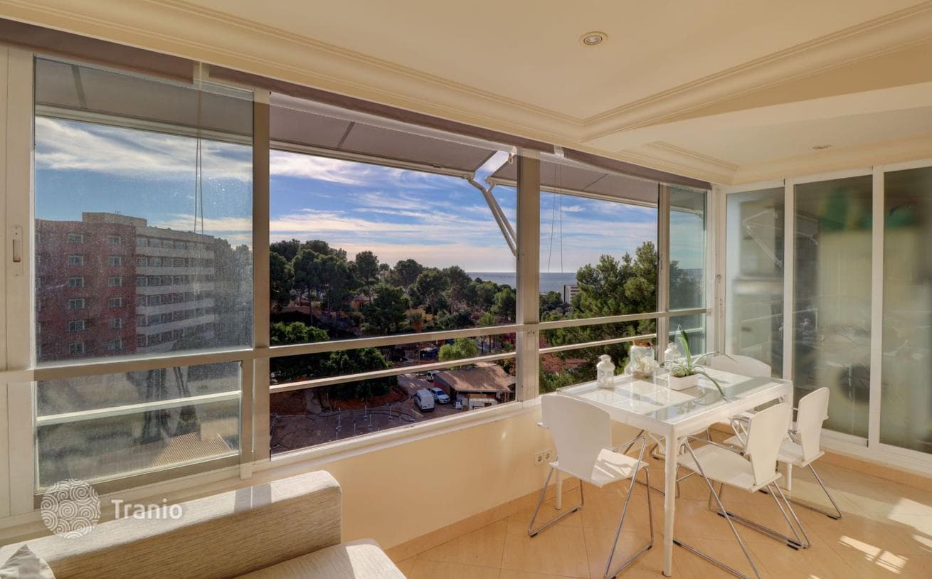 2-Bedroom Penthouse with Partial Sea View in Portals Nous, Mallorca, photo 4