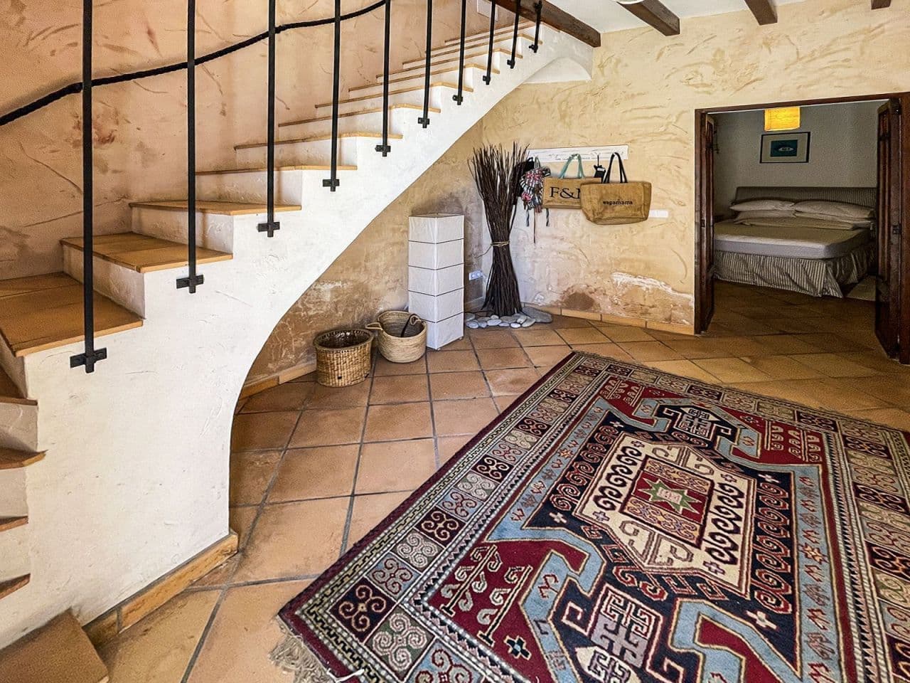 3-Bedroom Townhouse in Andratx, photo 3
