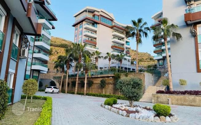 1-Bedroom Apartment with Sea View and Shared Pool in Kargicak, Alanya