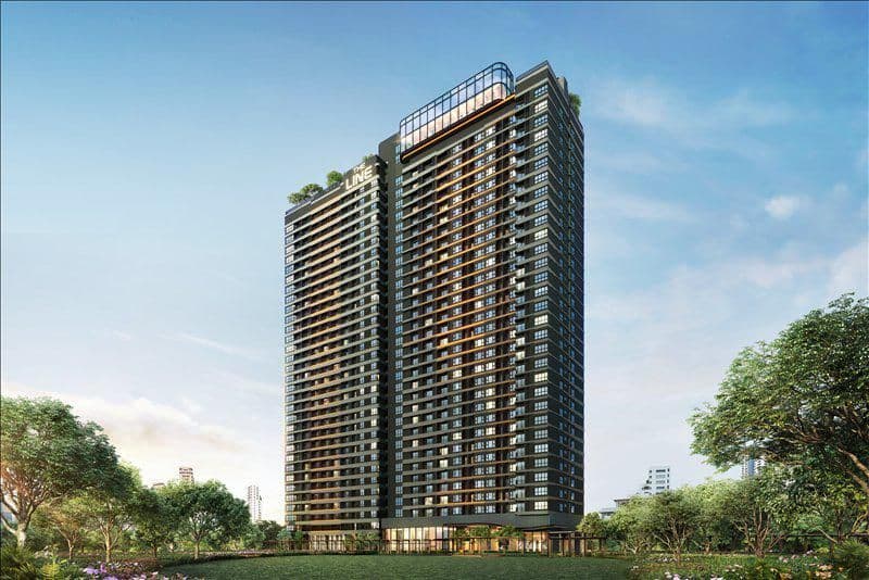 High-Rise Condo with Pool in Lat Phrao, Bangkok