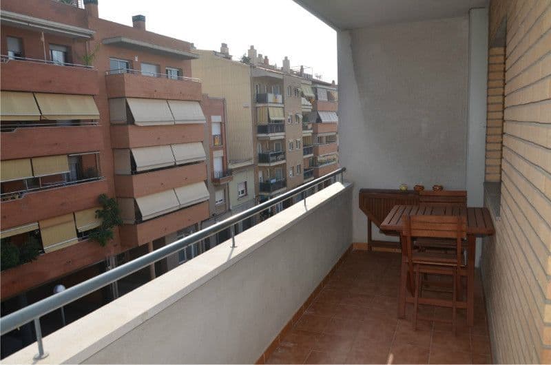 3-Bedroom Apartment in Barcelona, photo 5