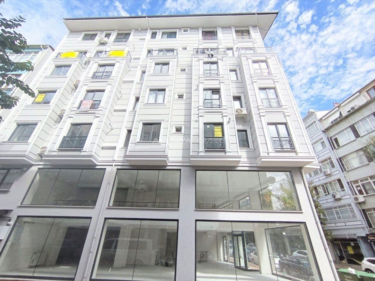 3-Bedroom Apartment in Fatih, Istanbul, photo 2