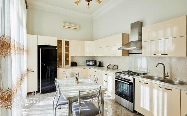 4-Bedroom House 427 m² on Krtsanisi Street, Tbilisi, photo 2