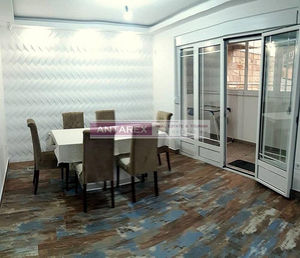 Апартаменты в Херцег-Нови, Черногория, 83 м², фото 3