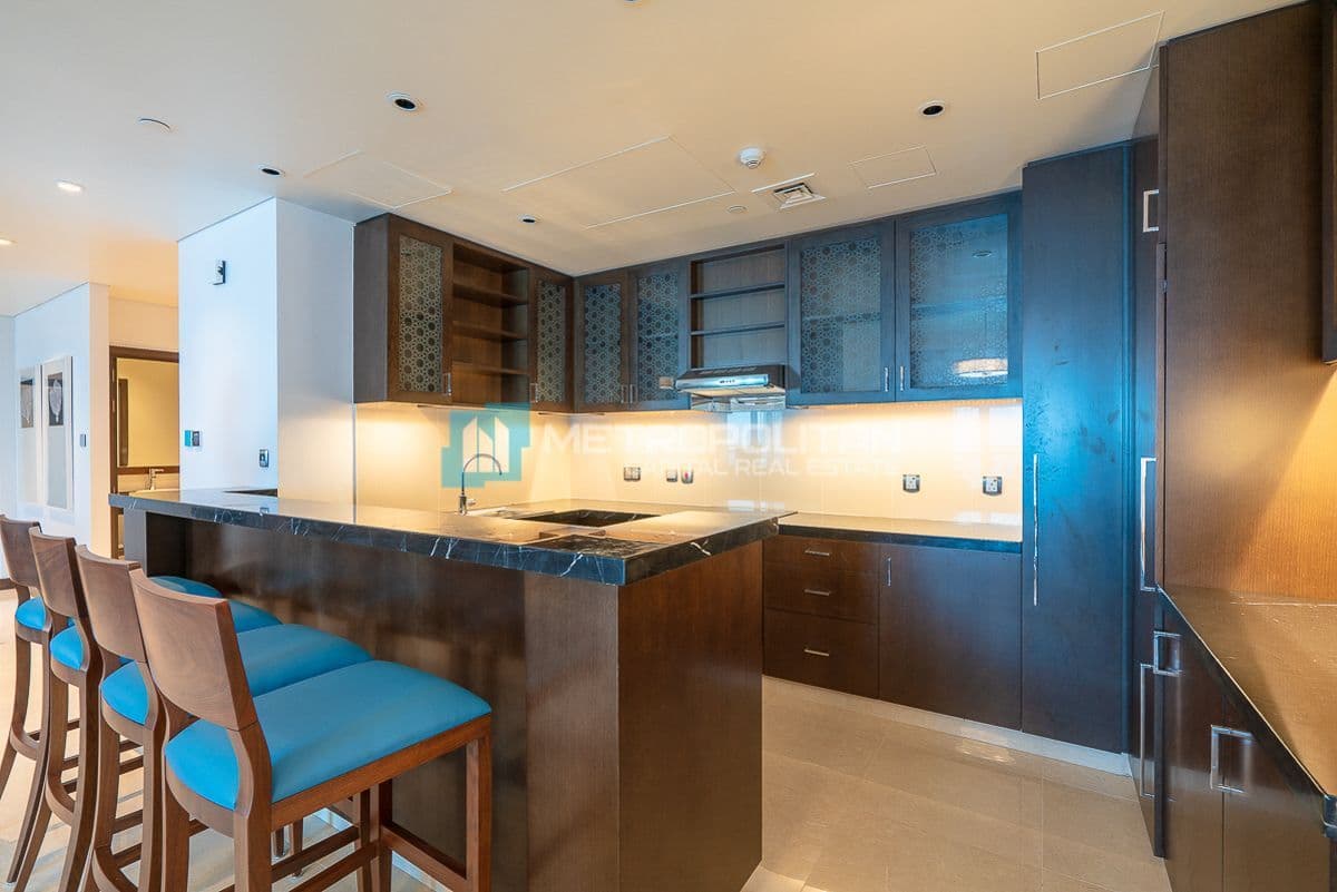 3-Bedroom Apartment in Fairmont Marina Residences Abu Dhabi, photo 4