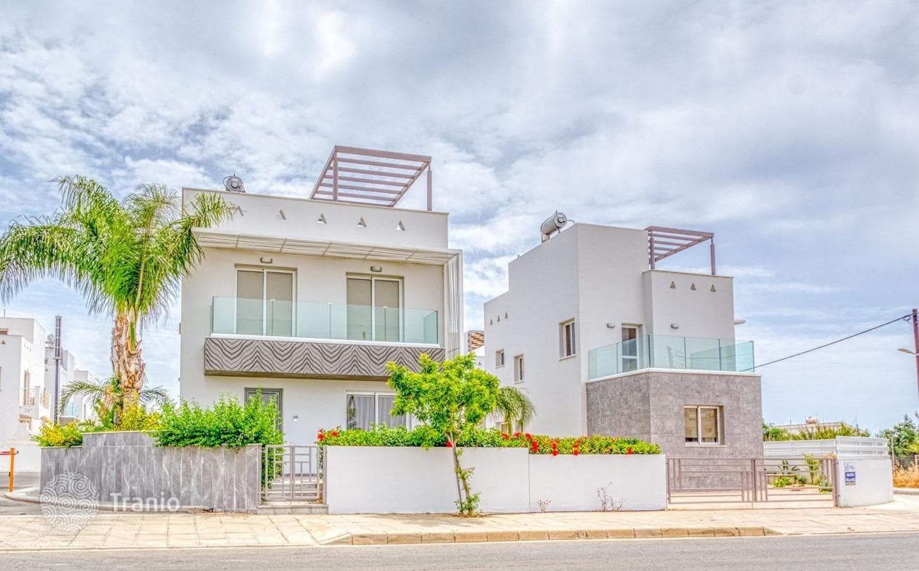 3-комнатная вилла 121 м² в Айя-Напе, Кипр