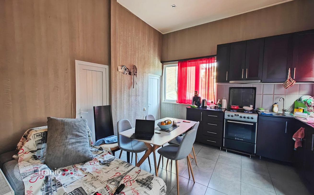 2-Bedroom Apartment in Old Tbilisi, Tbilisi, photo 5