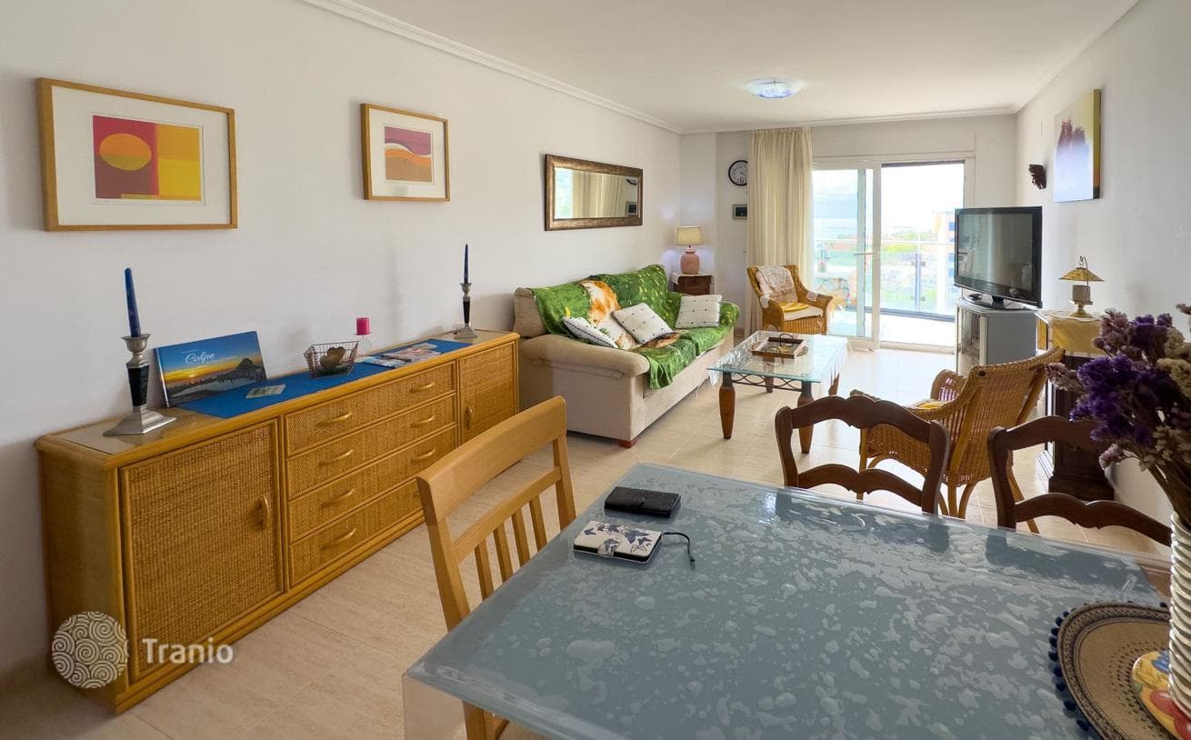 3-Bedroom Apartment with Sea View in Calpe, Alicante, photo 4