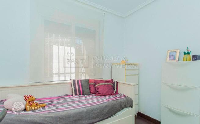 4-Bedroom Villa in Torrevieja, Spain, photo 3