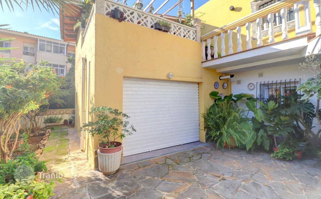 3-Bedroom Apartment 600 m from the Beach in Peguera, Mallorca, photo 2