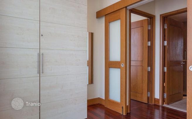 1-Bedroom Condo in Sathon, Bangkok, photo 3