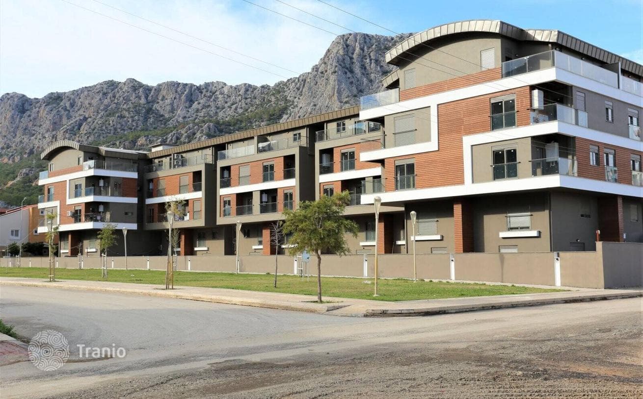 2-Bedroom Apartments with Mountain View in Konyaalti, Antalya, photo 2
