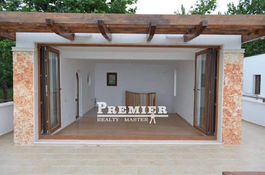 1-Bedroom Apartment in Balchik, Bulgaria, photo 2