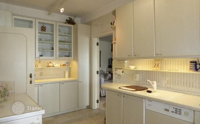 3-Bedroom Apartment in Porto, photo 4