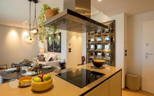 2–3-Bedroom Apartments with Private Garden in La Finca, photo 2