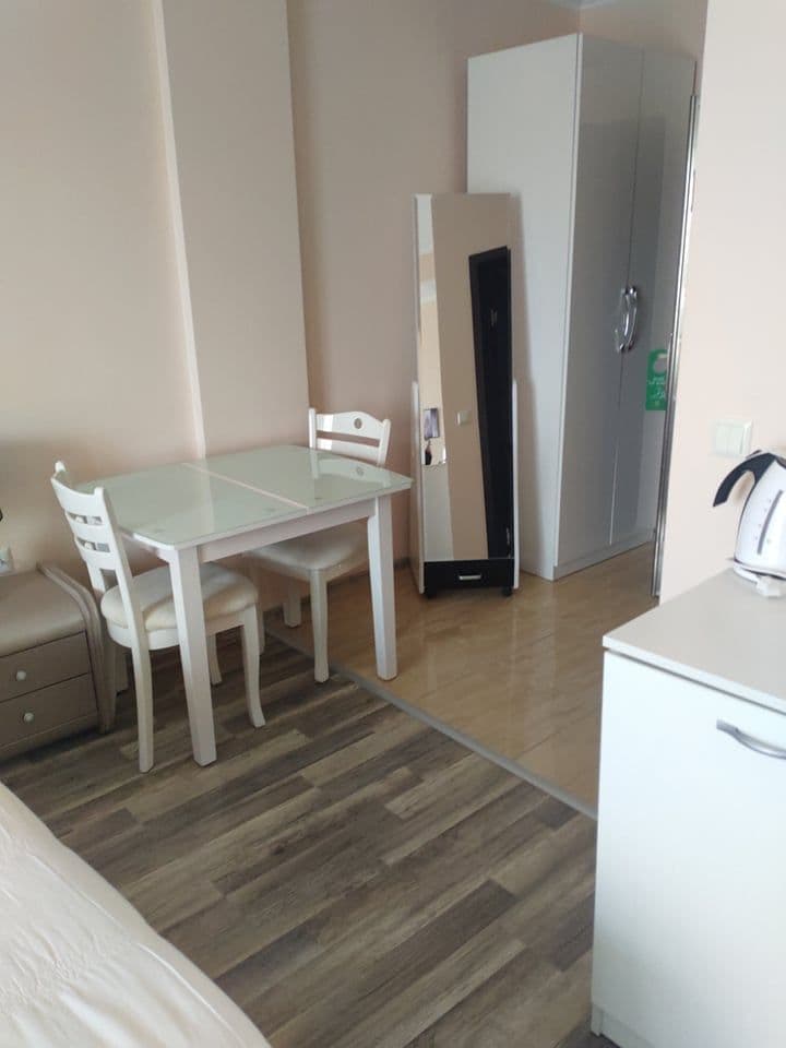Studio Apartment on the Beachfront in Shkorpilovtsi, photo 3