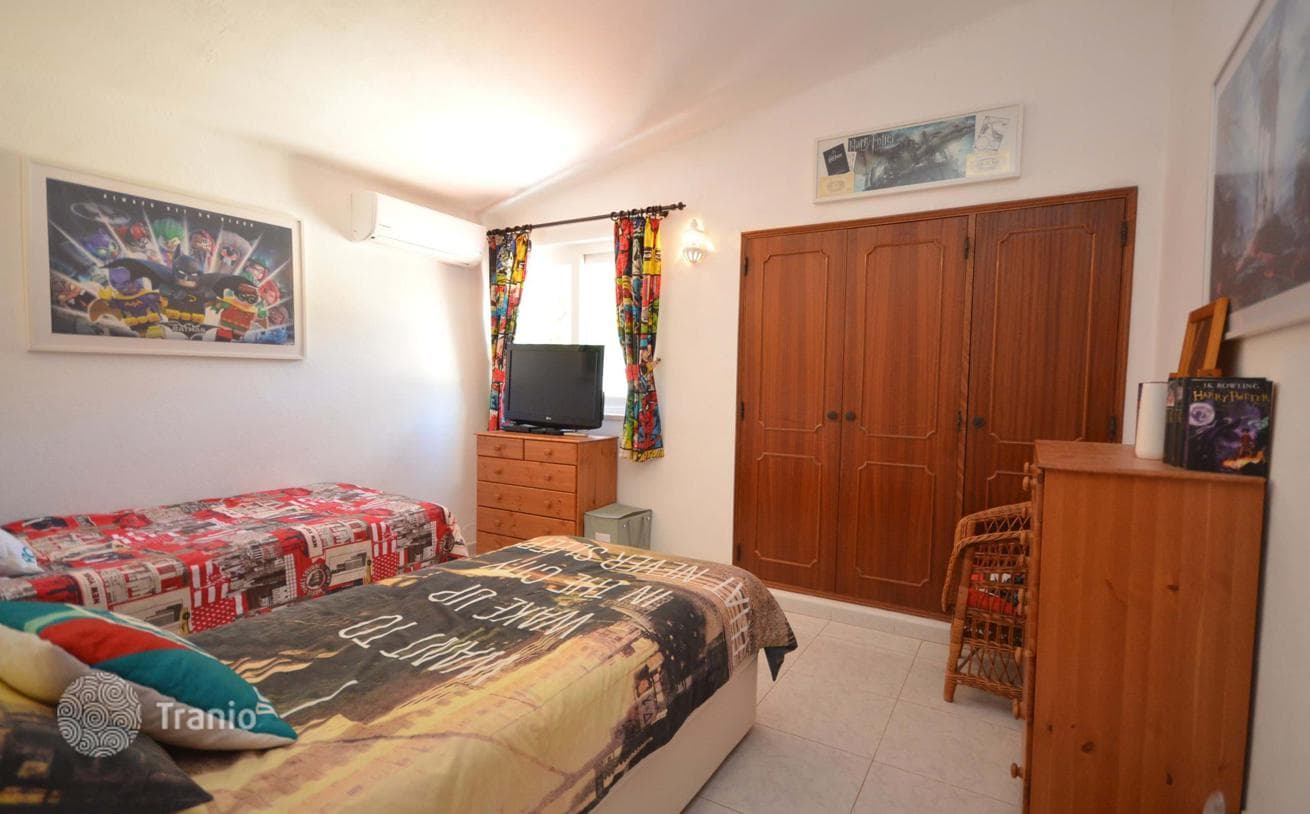 2-Bedroom Villa in Loulé, Algarve, photo 5