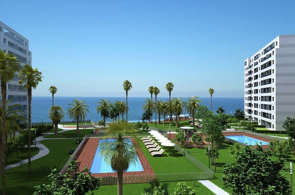 2-Bedroom Apartment in Punta Prima, photo 3