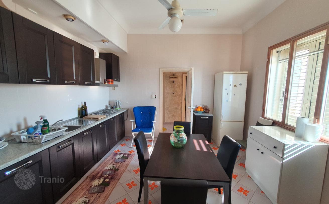 3-Bedroom Villa with Sea Access and Garage in Plemmirio, Sicily, photo 5