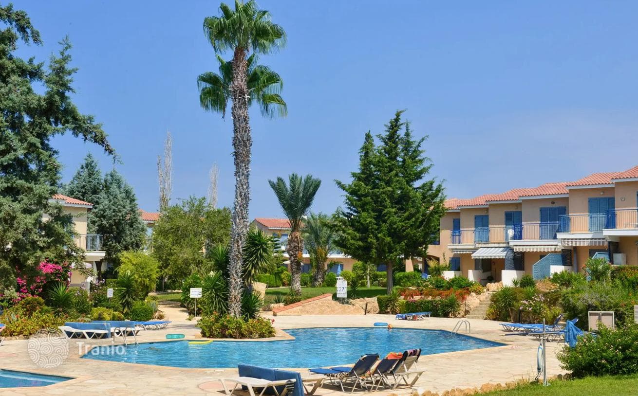 New Luxury Development with Villas, Townhouses and Apartments in Paphos, photo 3