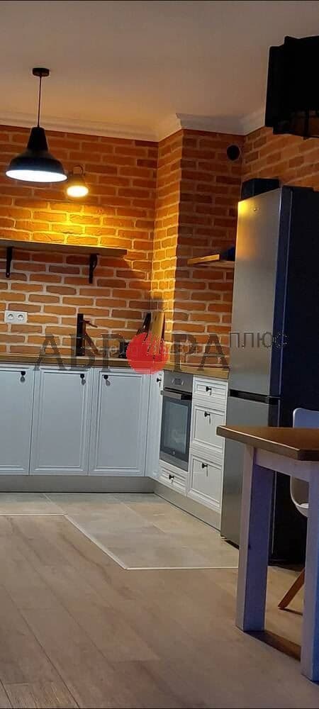 1-Bedroom Apartment in Burgas, photo 3
