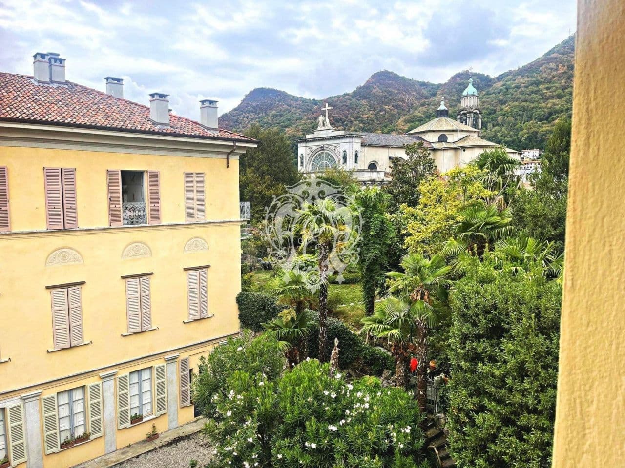 3-Bedroom Apartment in Como, Italy