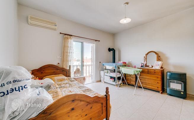 2-Bedroom Townhouse with Lake View in Paralimni, Cyprus, photo 4