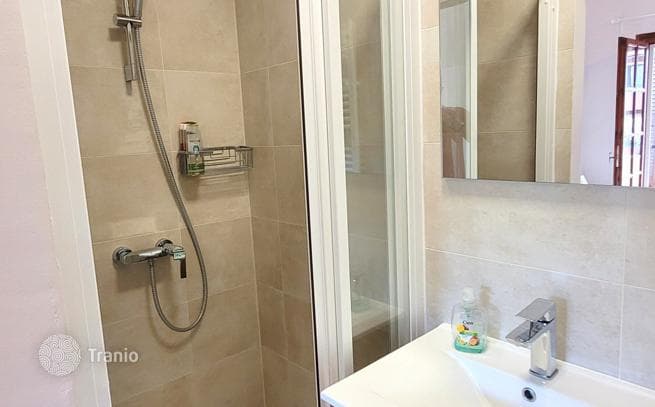 2-Bedroom Apartment in Corfu Town, photo 3