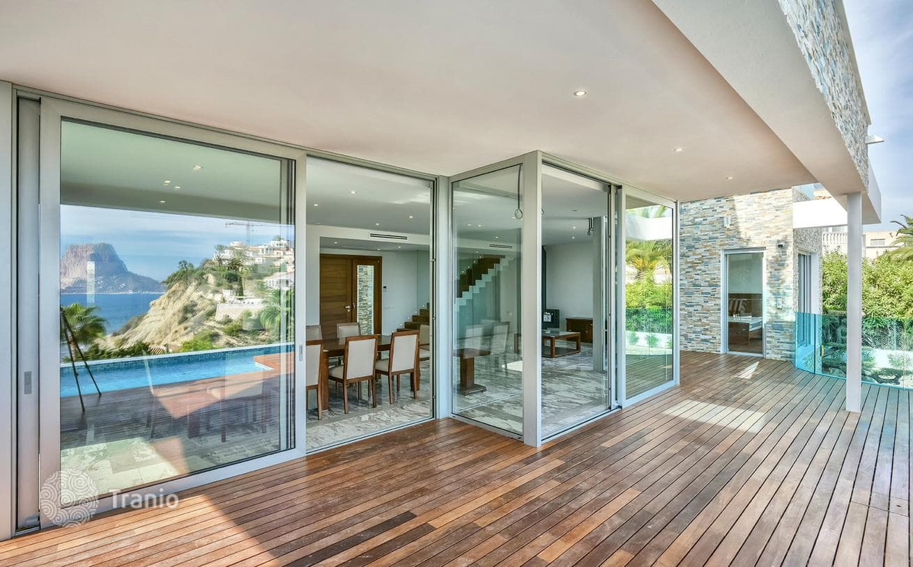 3-Bedroom Villa with Sea View in Calpe, Alicante, photo 3