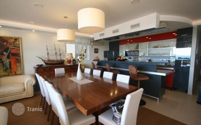 Apartment with Terrace and Sea View in Split, Croatia, photo 3