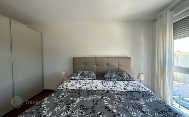 2-Bedroom Renovated Apartment with Shared Pool in Pula, photo 2