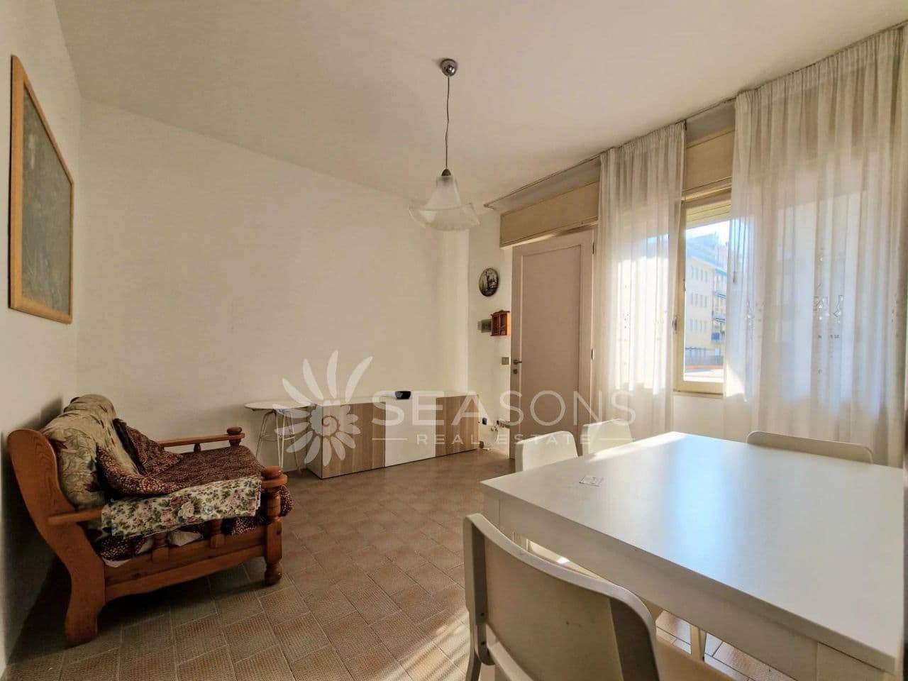 3-Bedroom Apartment in Jesolo, photo 2