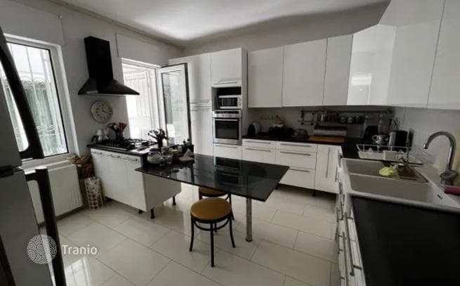 9-Bedroom Villa in Sariyer, Istanbul, photo 5