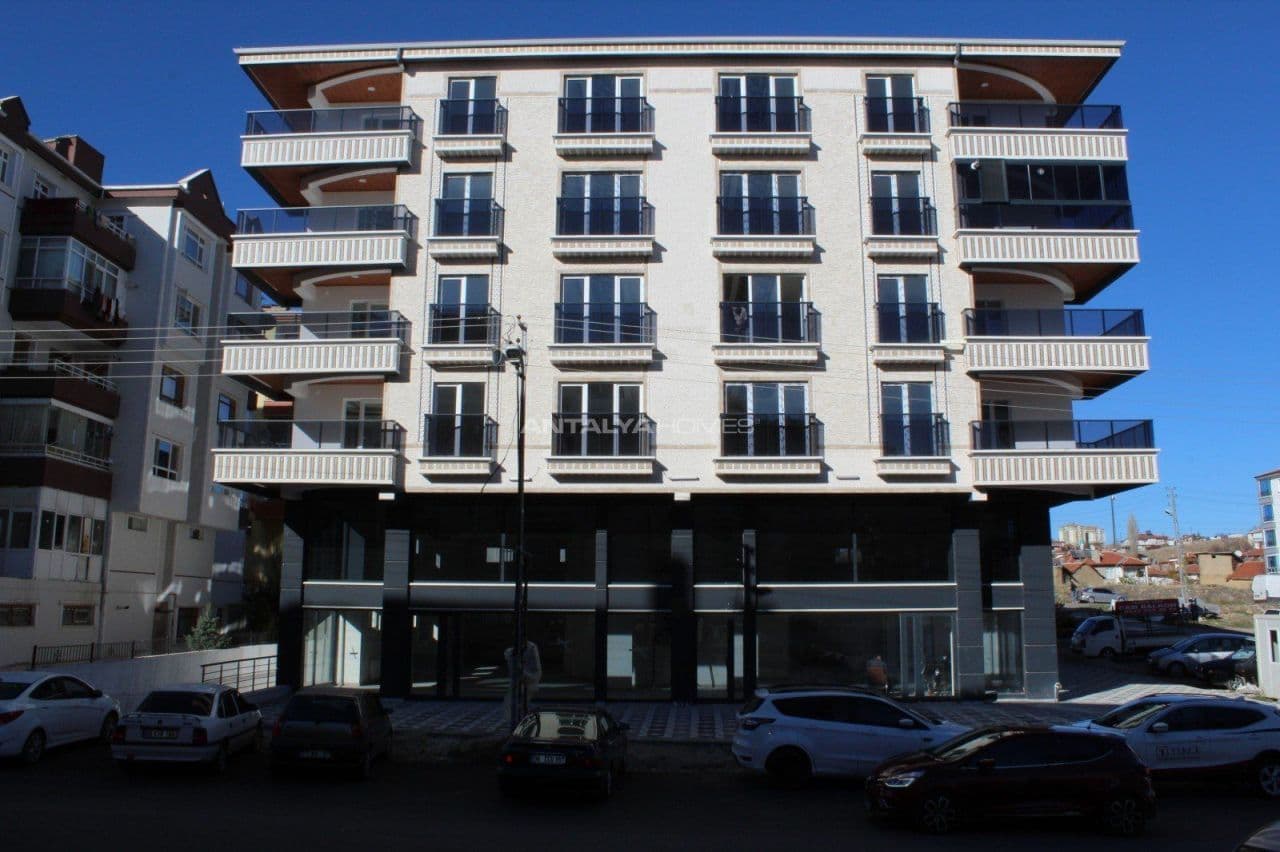 3-Bedroom Apartment in Kecioren, Ankara, photo 2
