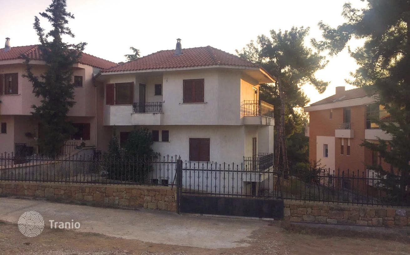 4-Bedroom Villa with Mountain Views in Thessaloniki, Greece, photo 3