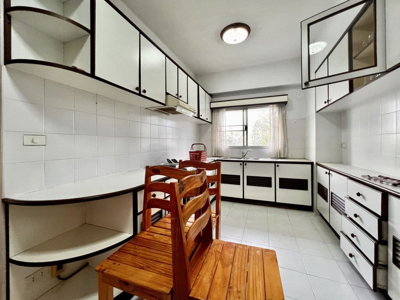 2-Bedroom Condo with 179 m² in Pattaya, photo 3