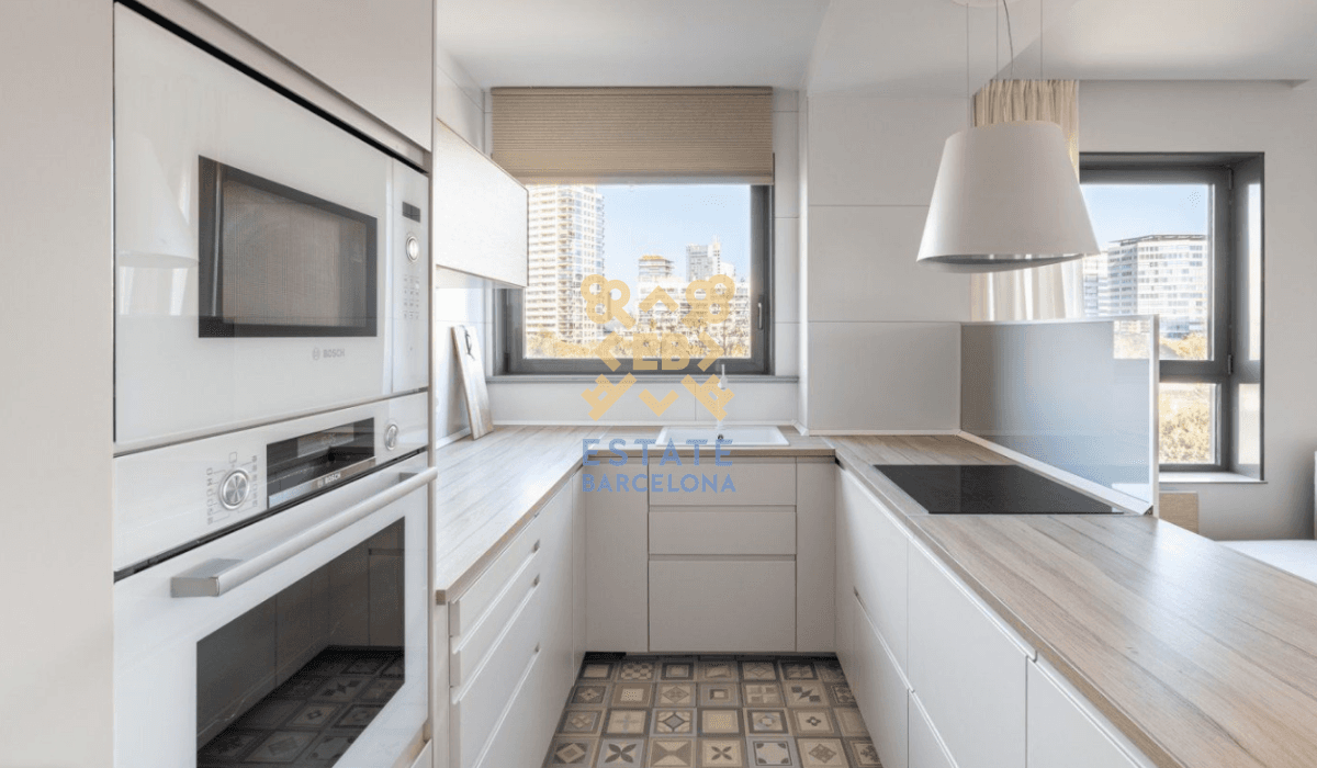 2-Bedroom Apartment in Barcelona, photo 5