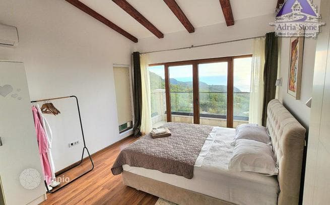 3-Bedroom Villa with Sea View in Budva