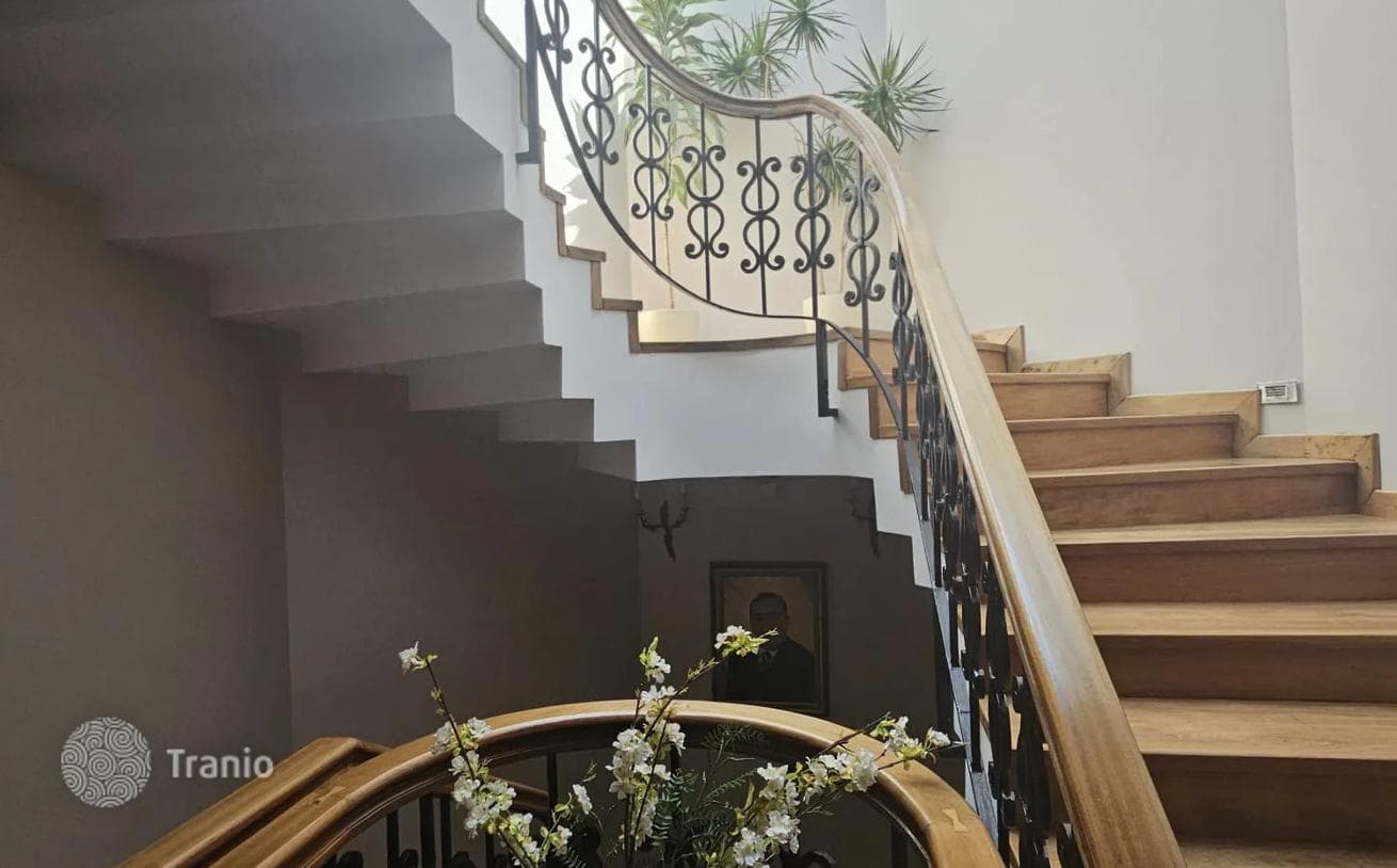 9-Bedroom Villa in Sariyer, Istanbul, photo 2
