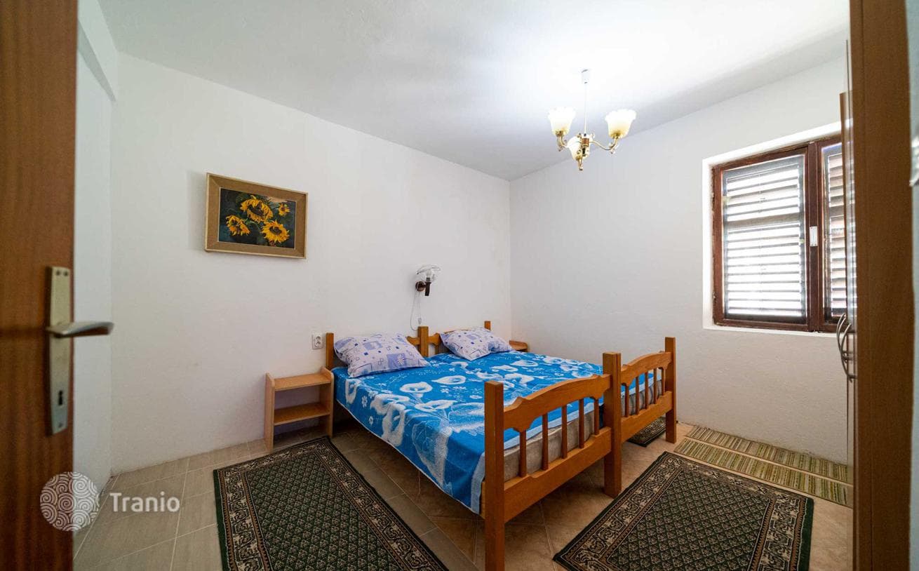 Furnished 3-Bedroom House with Garden in Tivat, Montenegro, photo 4