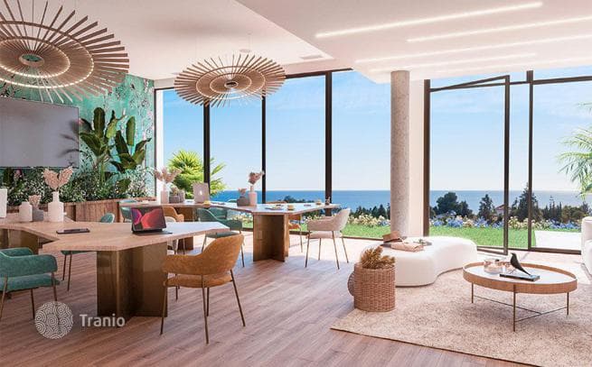 Beachfront Townhouses with Golf Course Views and Garden in Mijas, photo 5