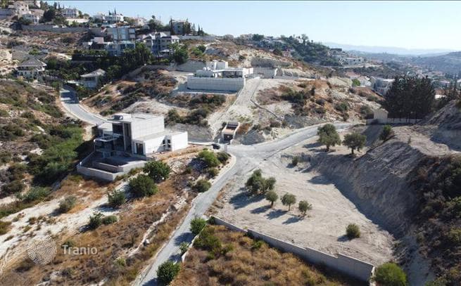 2,700 m² Land Plot with Panoramic Views in Agios Tychon, Limassol, photo 2