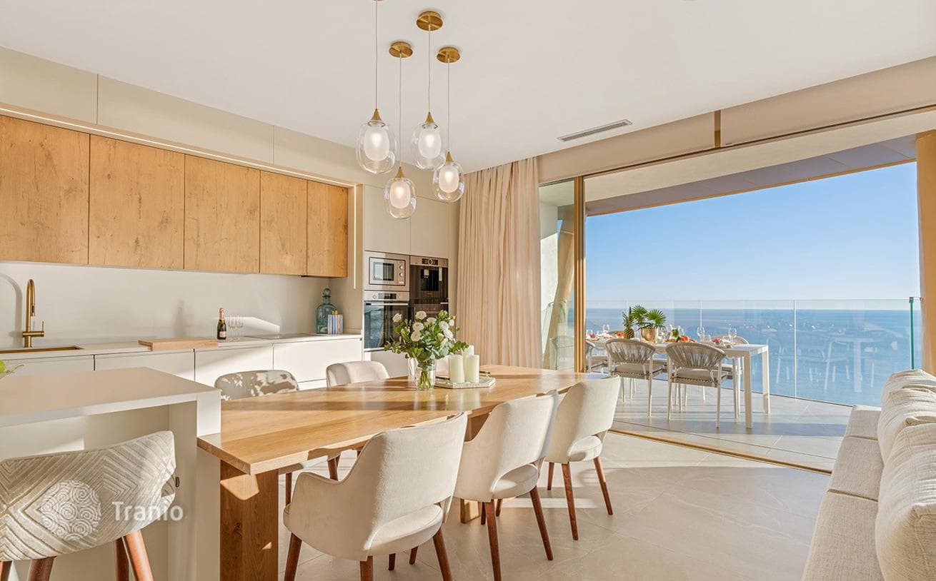 Luxury Apartment in Intempo Tower with Sea View in Benidorm, photo 3