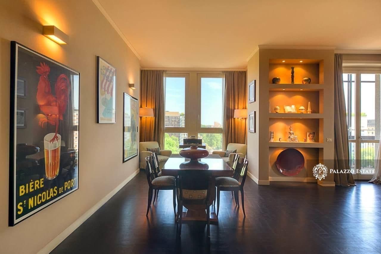 3-Bedroom Apartment in Milan, photo 4