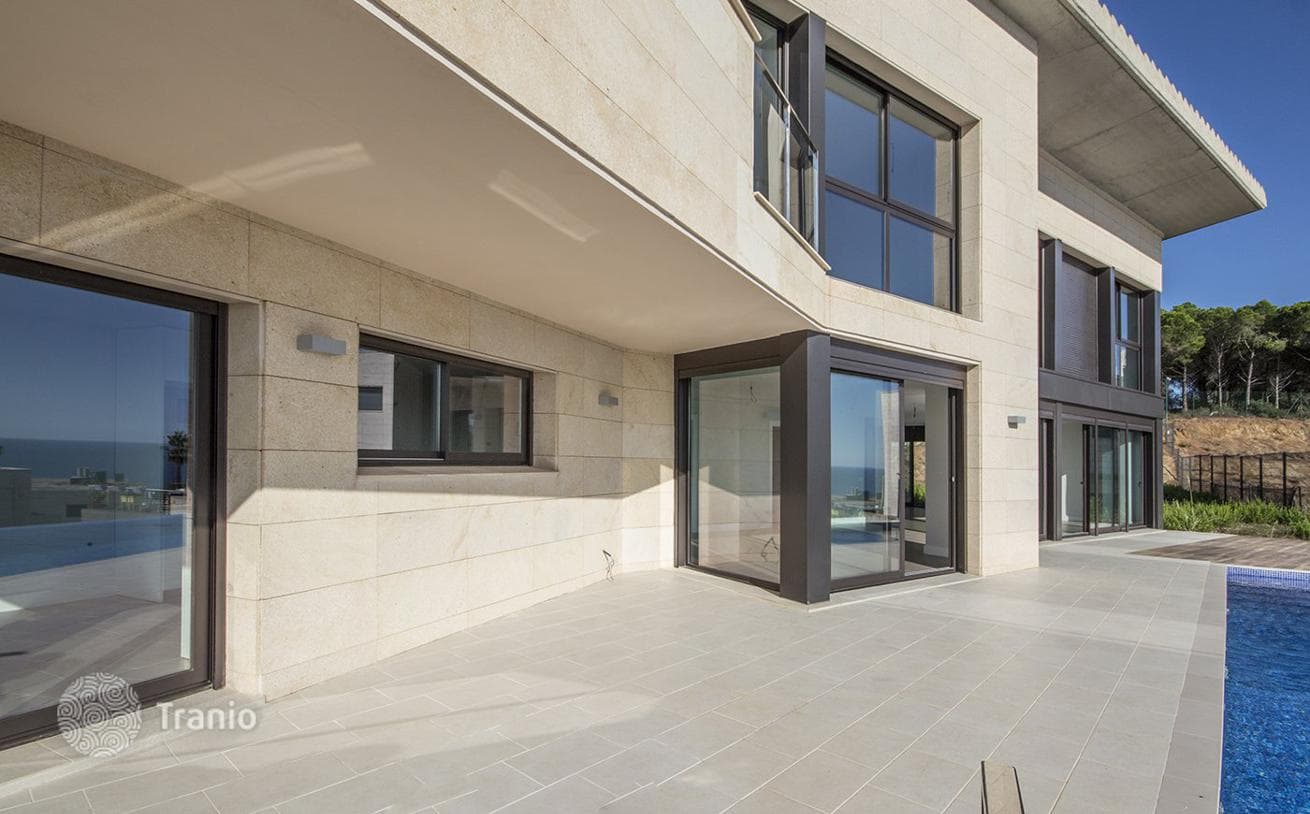 3-Bedroom New Build House with Panoramic Sea Views in Sant Vicenç de Montalt, photo 4