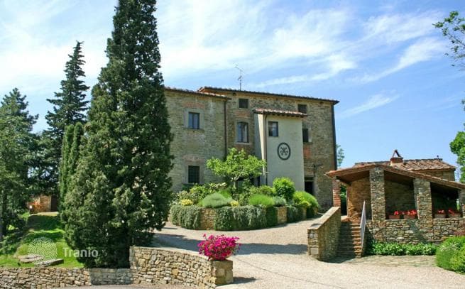 13-Bedroom Villa in Castglione Fiorentino, Tuscany