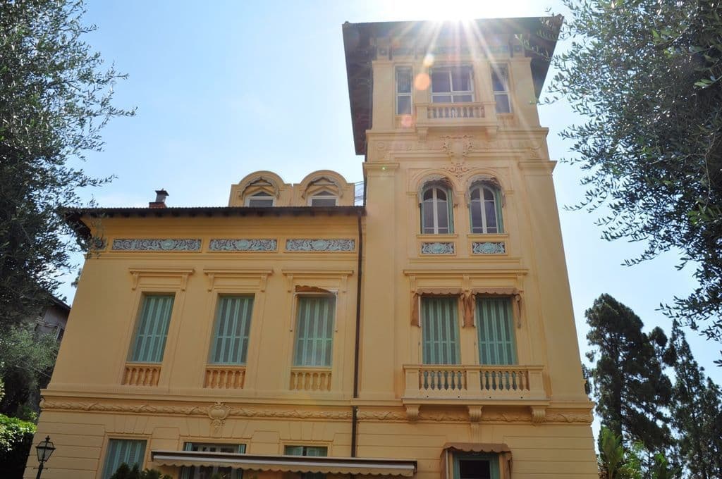2-Bedroom Apartment in Ospedaletti, photo 4