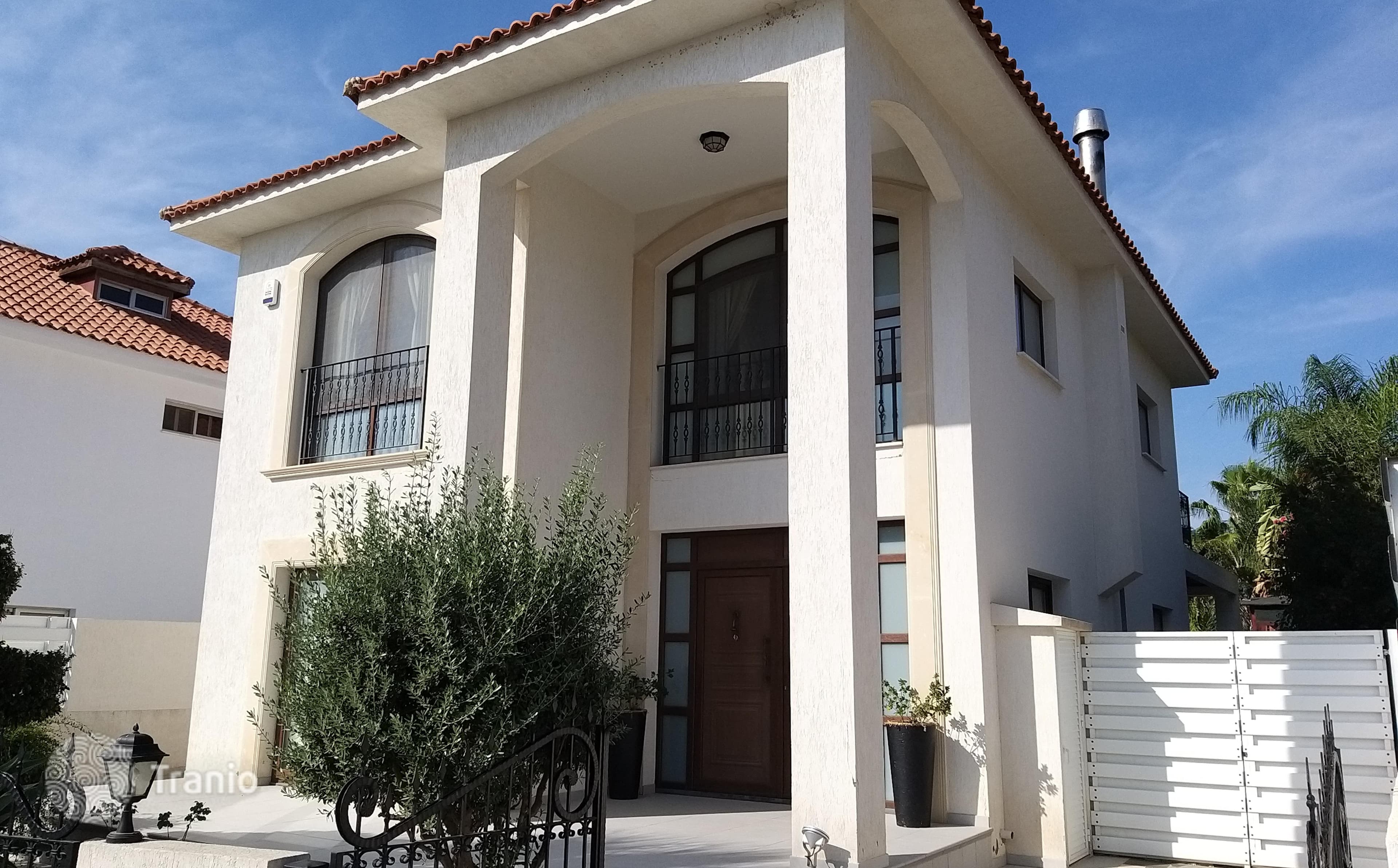 2-Bedroom House in Larnaca, Cyprus, photo 2